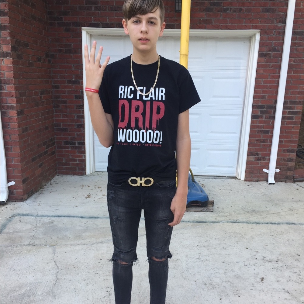 Meet your Posher, Drew